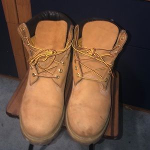 Men’s Timbs Size 11